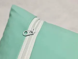 Ūdensnecaurlaidīgi spilvena pārvalki